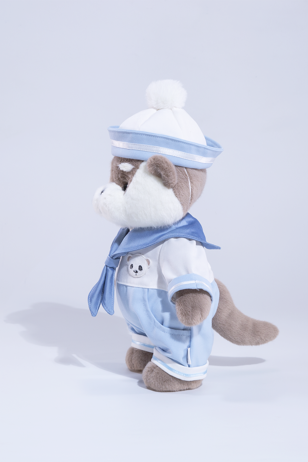 Lina Otter Oskar with Outfit (30cm)