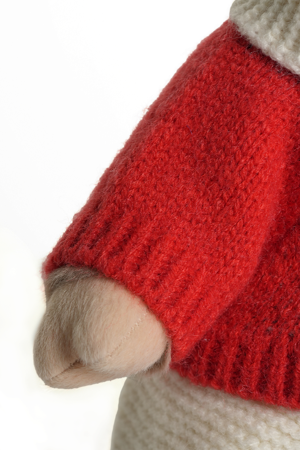 Lina Reindeer with Christmas Outfit (30cm)