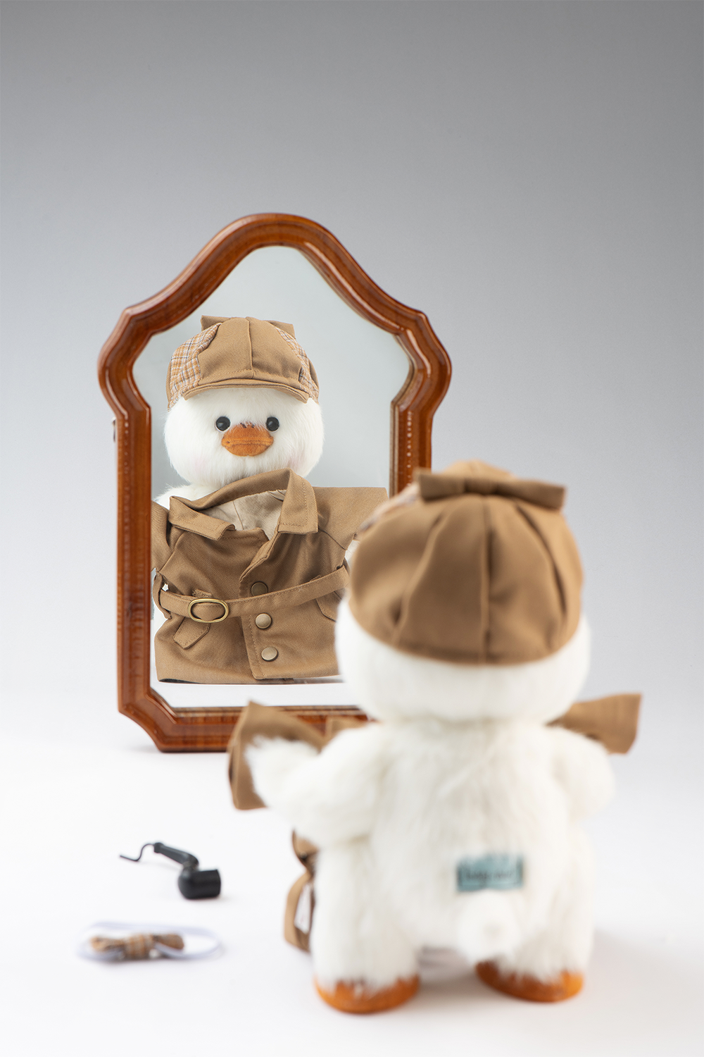 Lina Duck with Khaki Coat Shyduck (20cm)