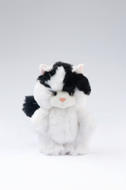 Lina Meow Obio with Embroidered Robe & Peacock Plume(20cm)