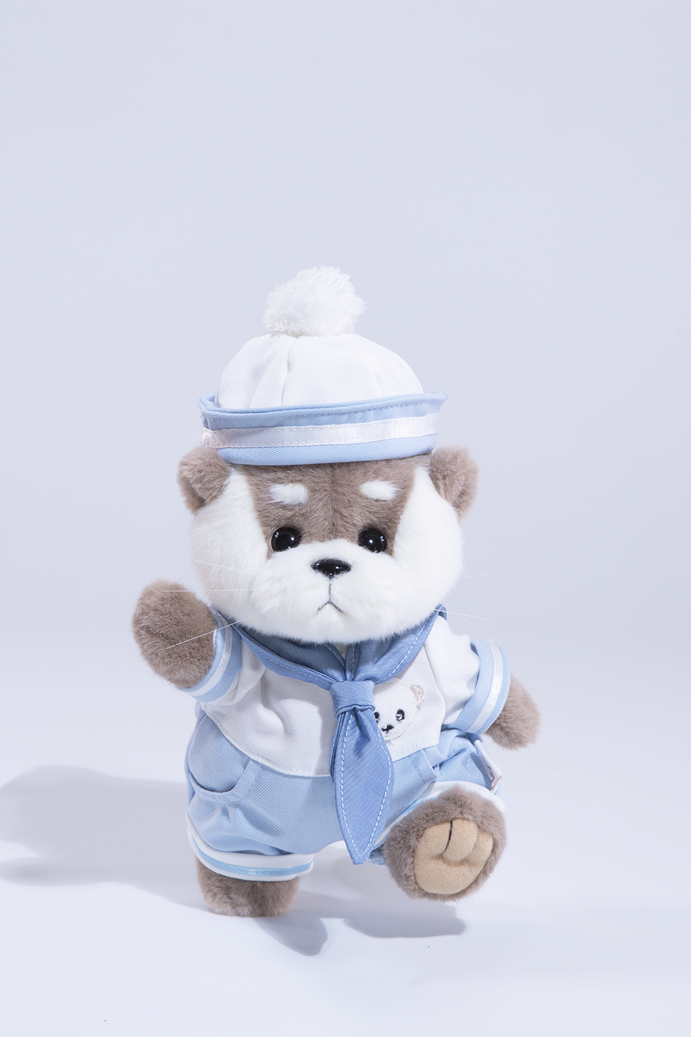 Lina Otter Oskar with Outfit(20cm)