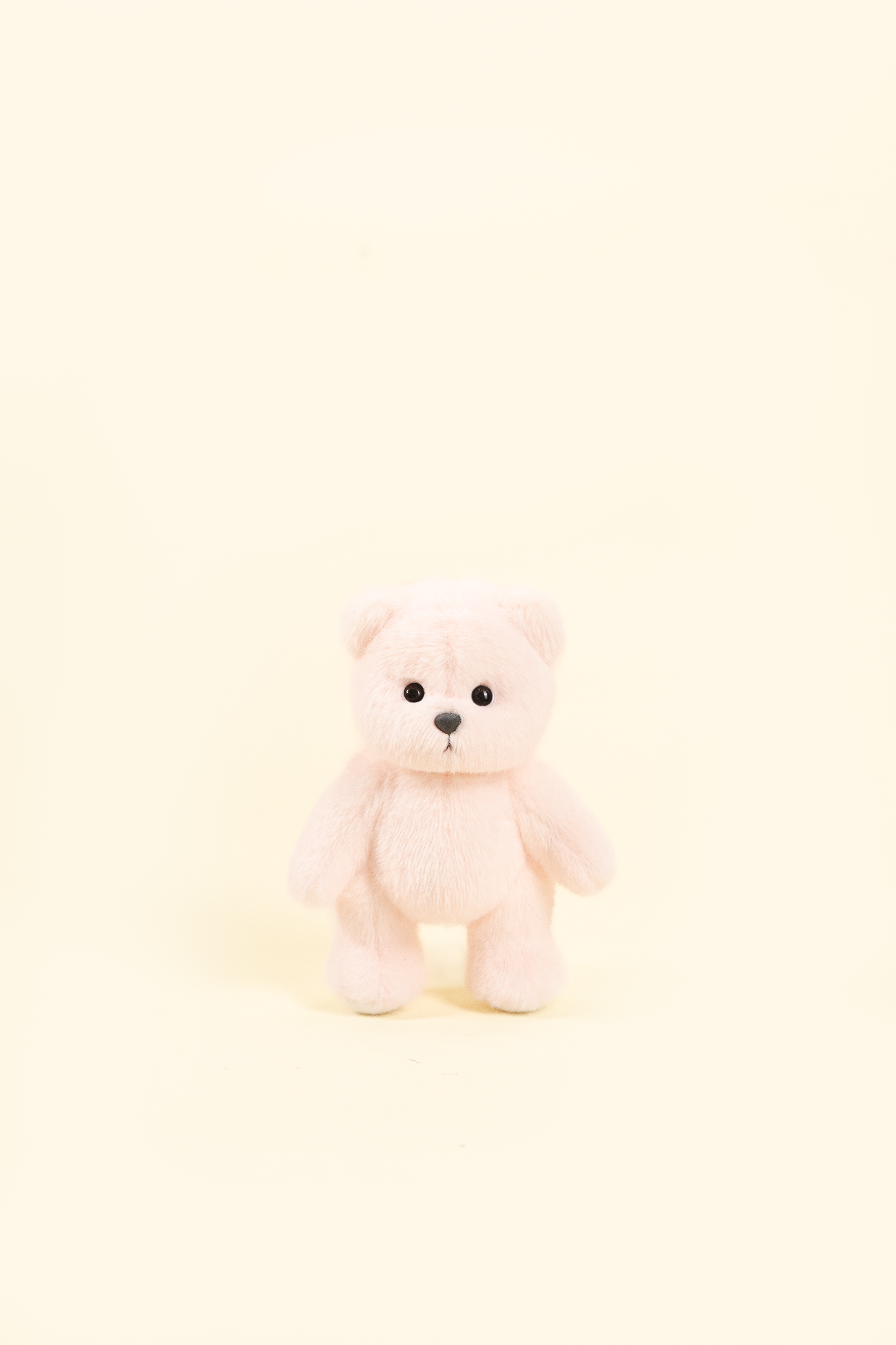 キーホルダー・キーリング teddytales Lena Bear Yellow Raincoat Keyring White 692679800 Keyrings Bears (12-15cm) – TeddyTales