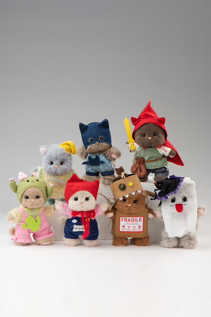 "Cheeky Cats" Blind Box