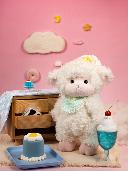 Lina Sheep With Baking Suit (30cm)