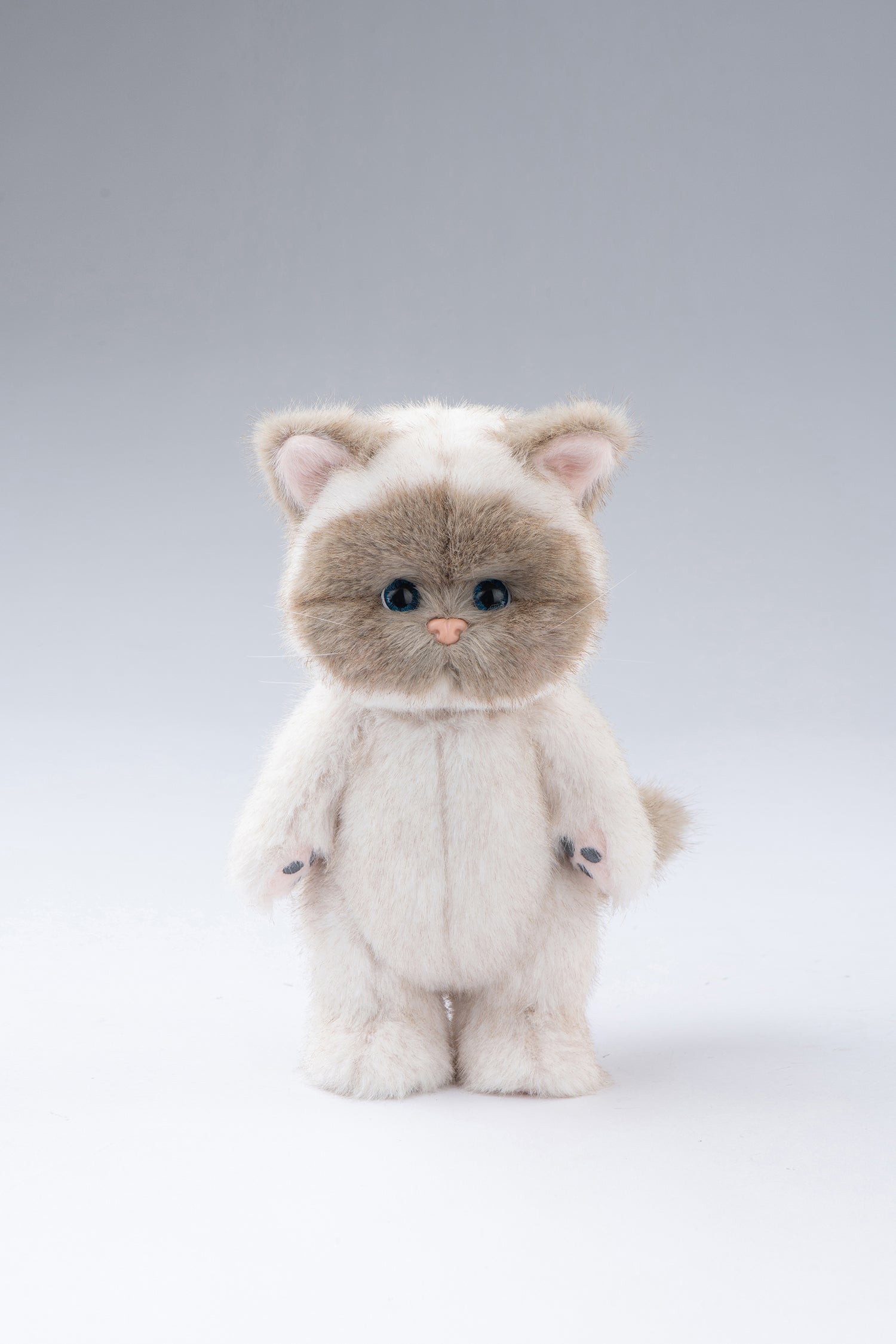 Lina Meow Whipped Cream(20cm)