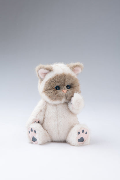 Lina Meow Whipped Cream(20cm)